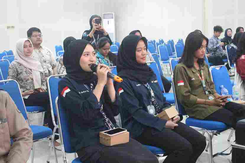 Sesi Diskusi Calon Ketua HMKM